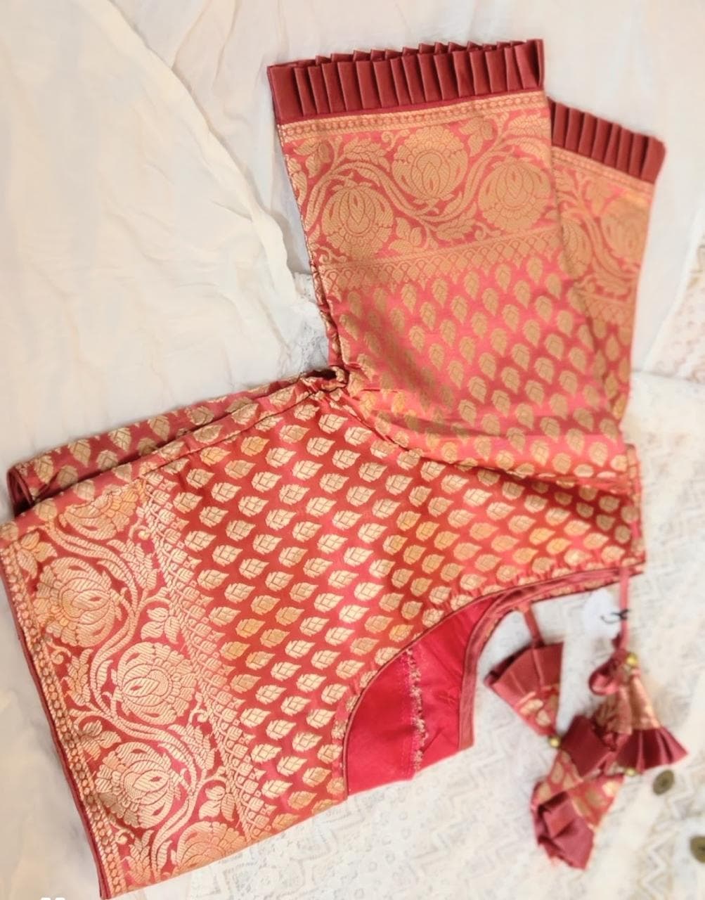 Pleated Blouse & Pallu Set - Maroon Brocade