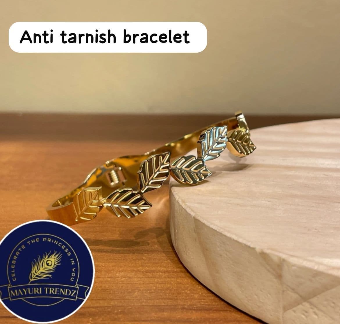 Leaf Design Antitarnish Bracelet — photo 1 of 1